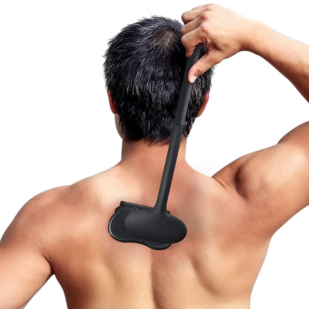 man using liberex back shaver